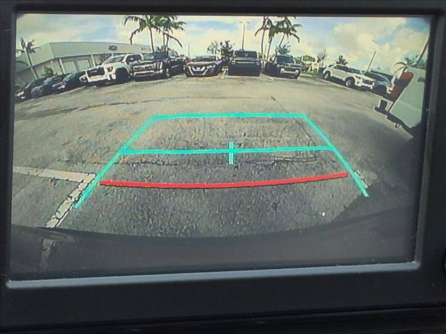 Used 2019 Toyota RAV4 XLE Premium FWD image 12