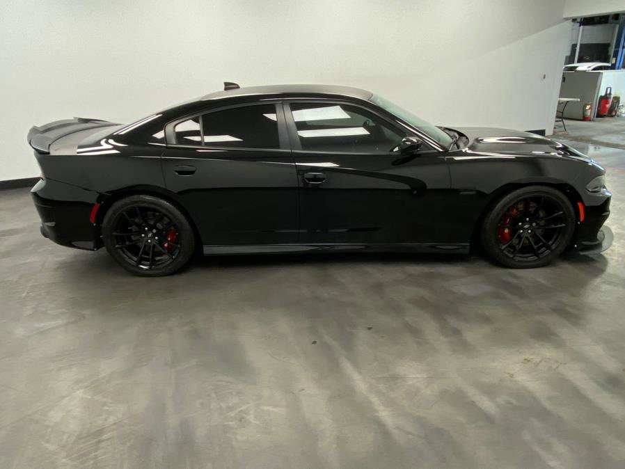 Used 2017 Dodge Charger R/T image 7