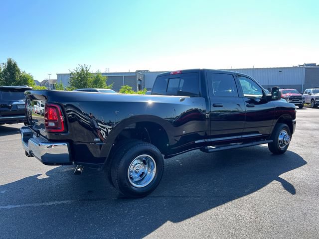New 2026 RAM 3500 Tradesman AWD/4WD image 7