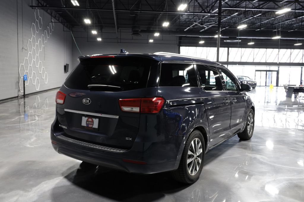 Used 2016 Kia Sedona SX FWD image 7
