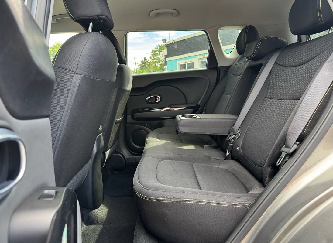 Used 2014 Kia Soul + w/ Audio Package FWD image 12