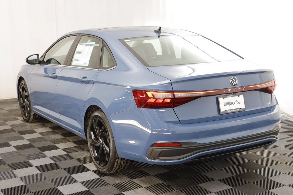 New 2026 Volkswagen Jetta SE FWD image 16