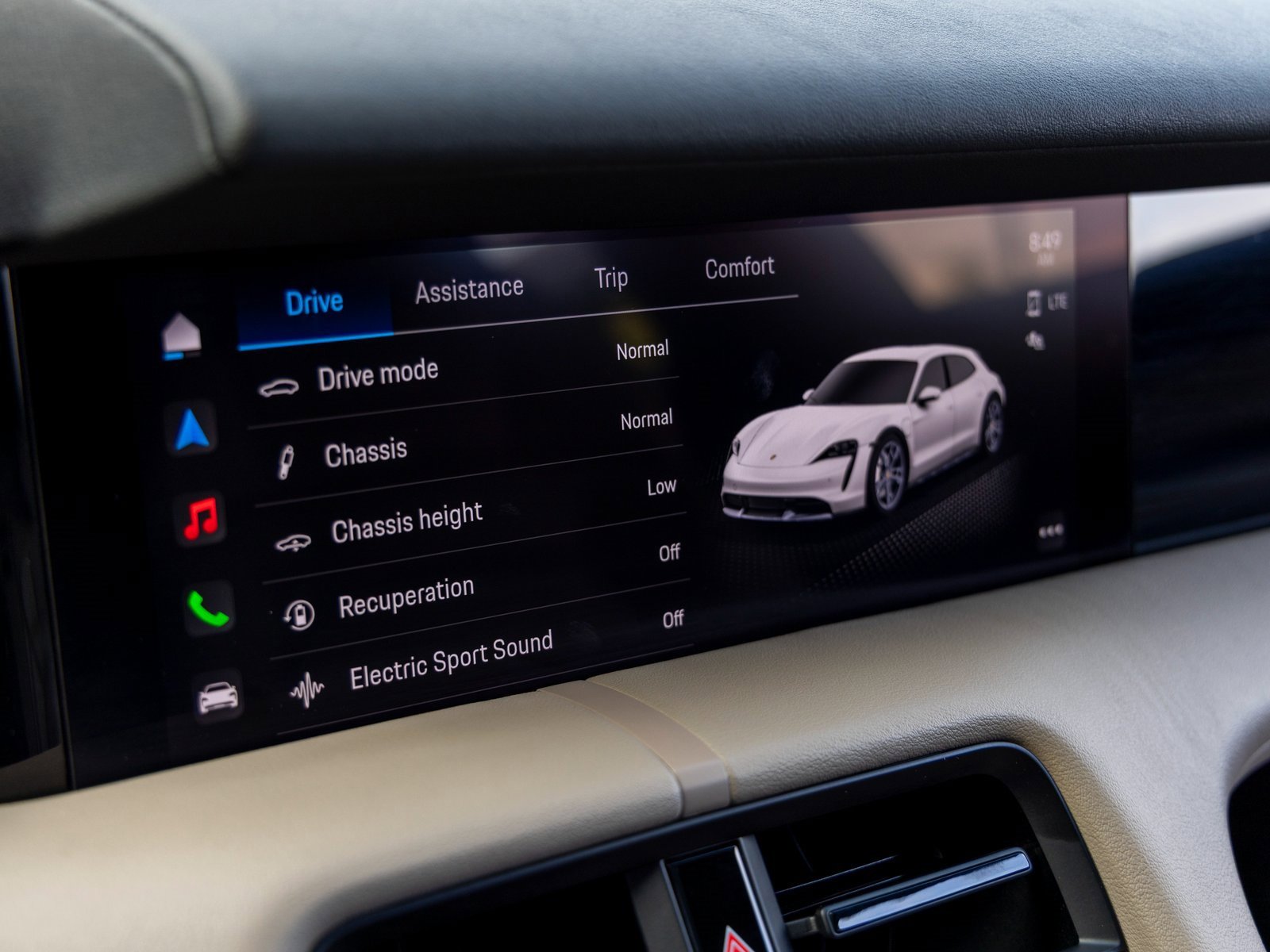 Certified 2024 Porsche Taycan 4 Cross Turismo image 33