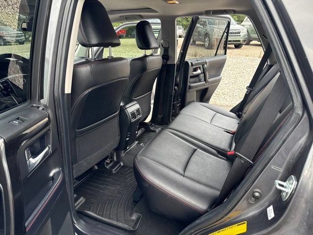 Used 2019 Toyota 4Runner TRD Off-Road Premium AWD/4WD image 18