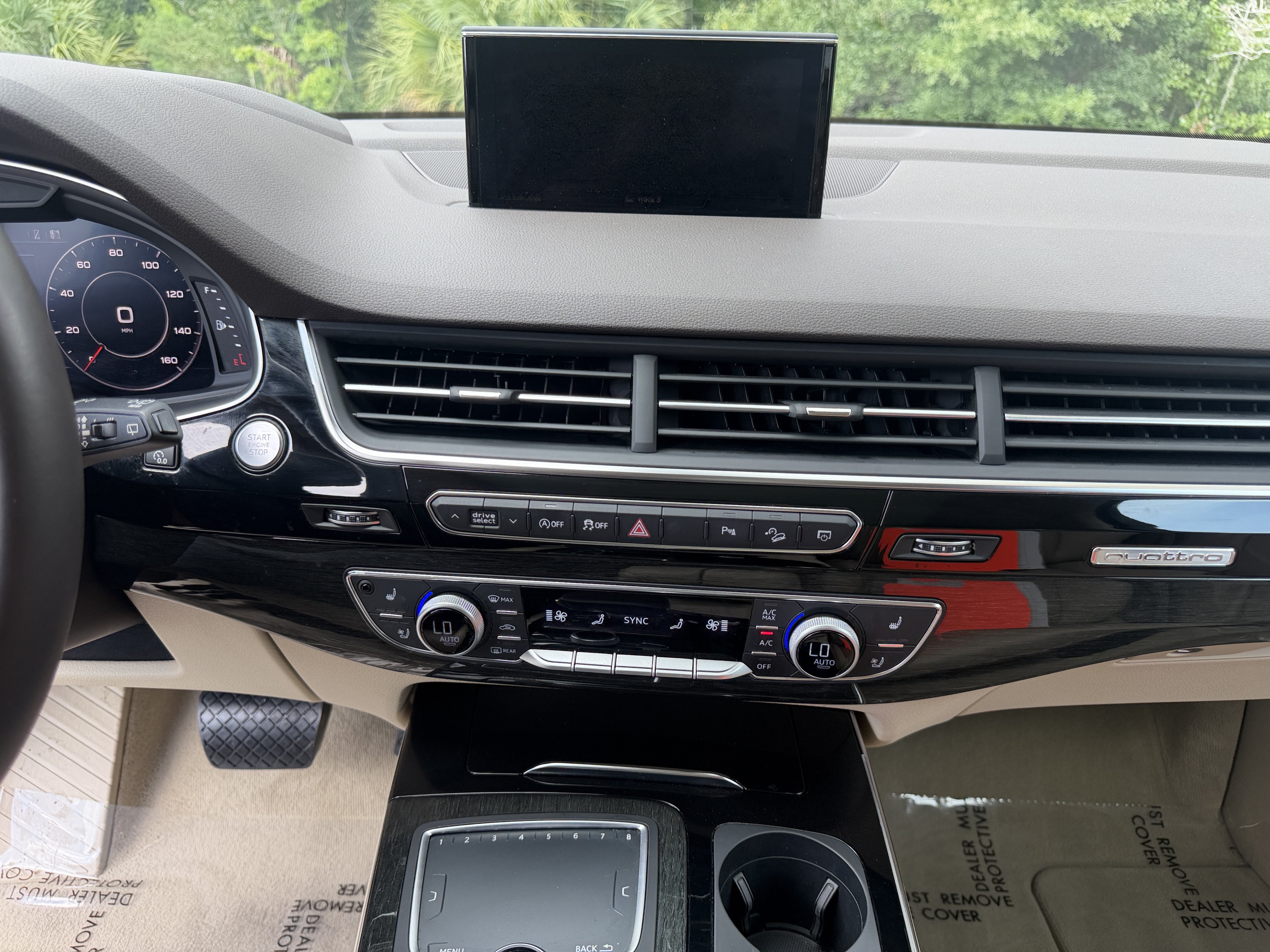 Used 2018 Audi Q7 3.0T Prestige AWD/4WD image 24