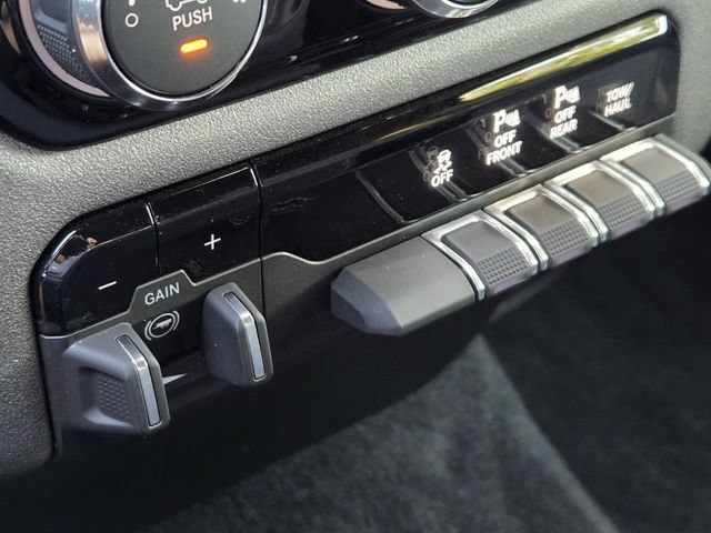Used 2025 RAM 1500 Warlock AWD/4WD image 25