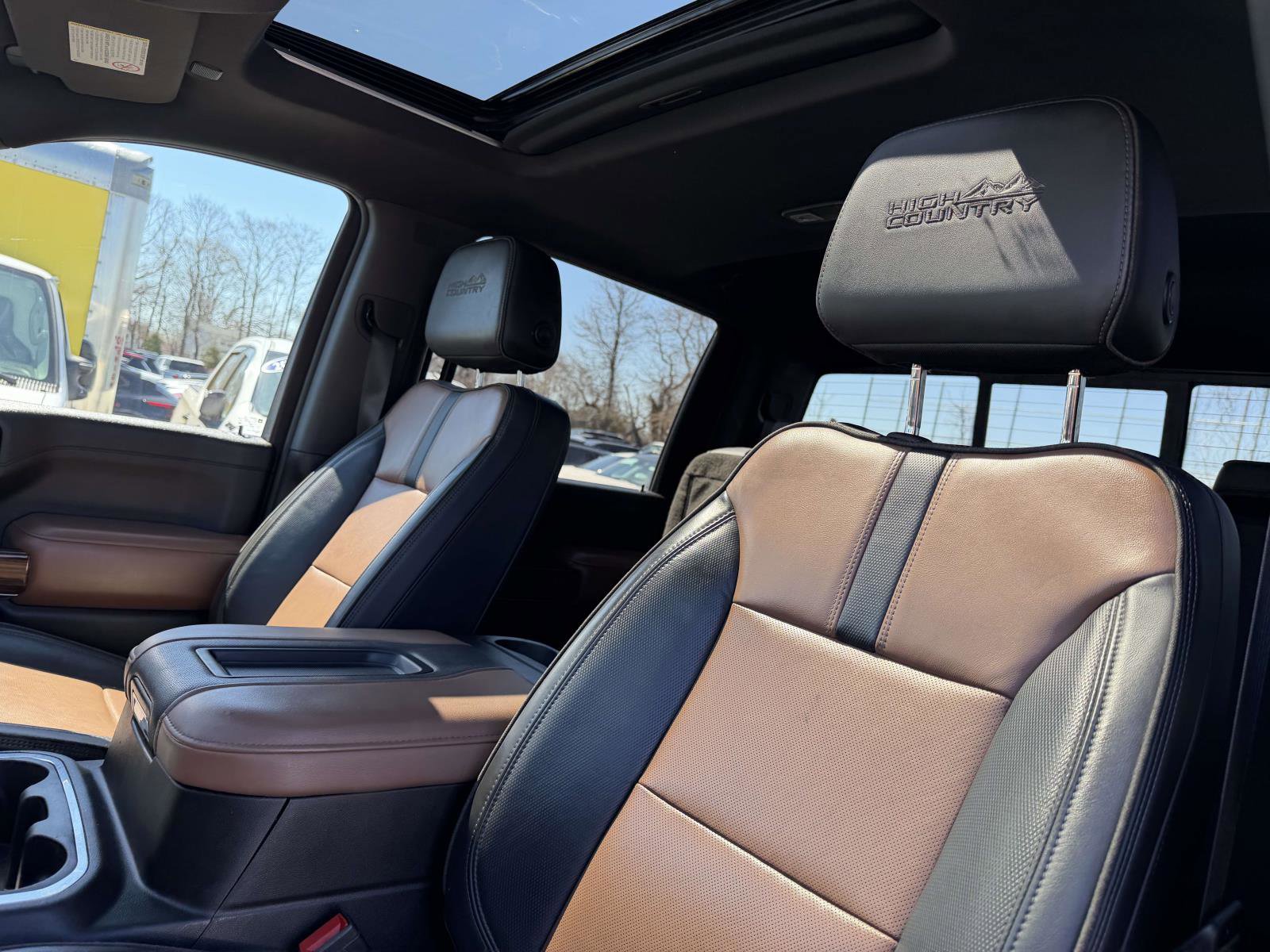 Used 2022 Chevrolet Silverado 3500 High Country w/ Safety Package II image 16