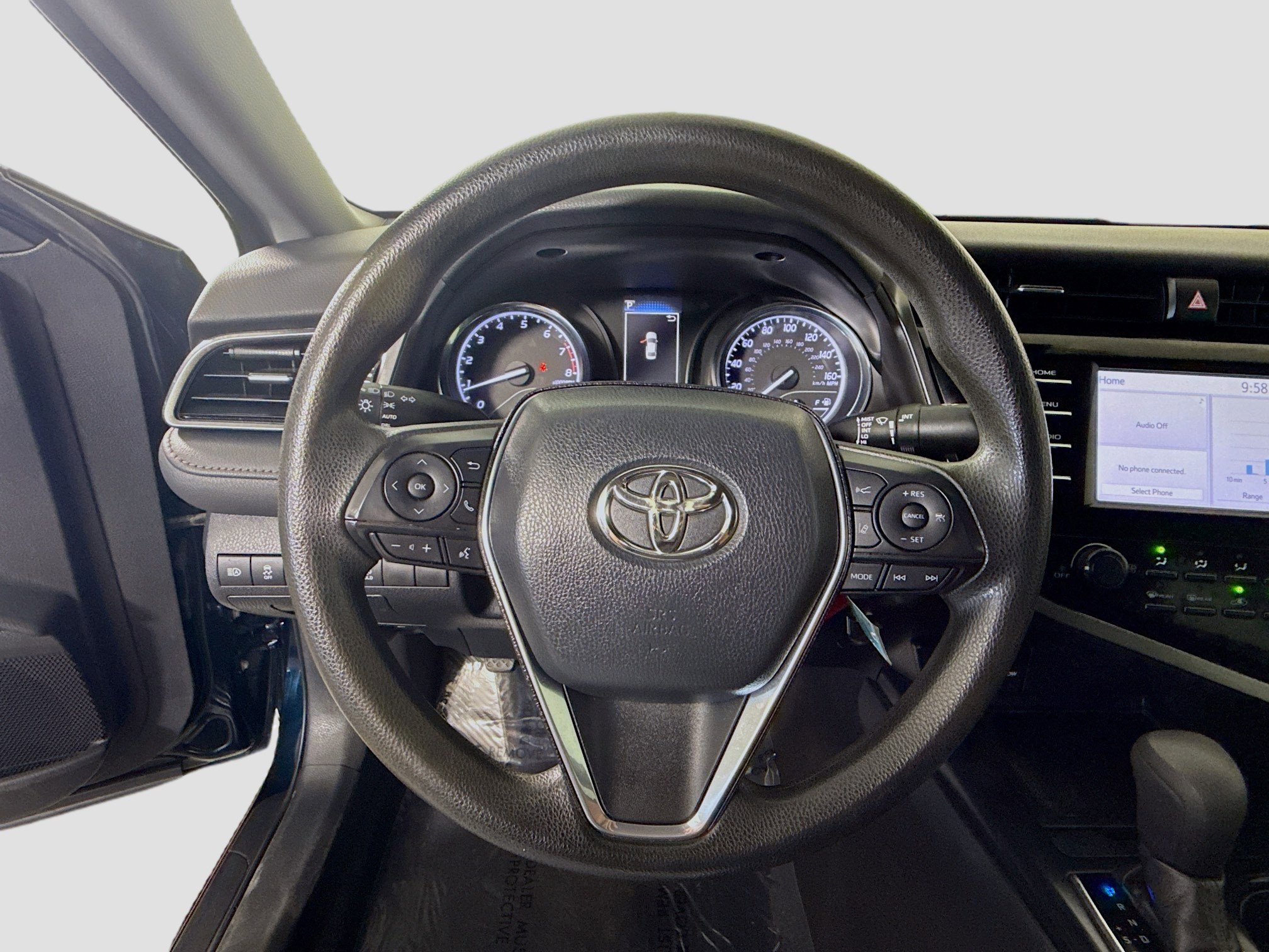 Used 2019 Toyota Camry LE FWD image 13
