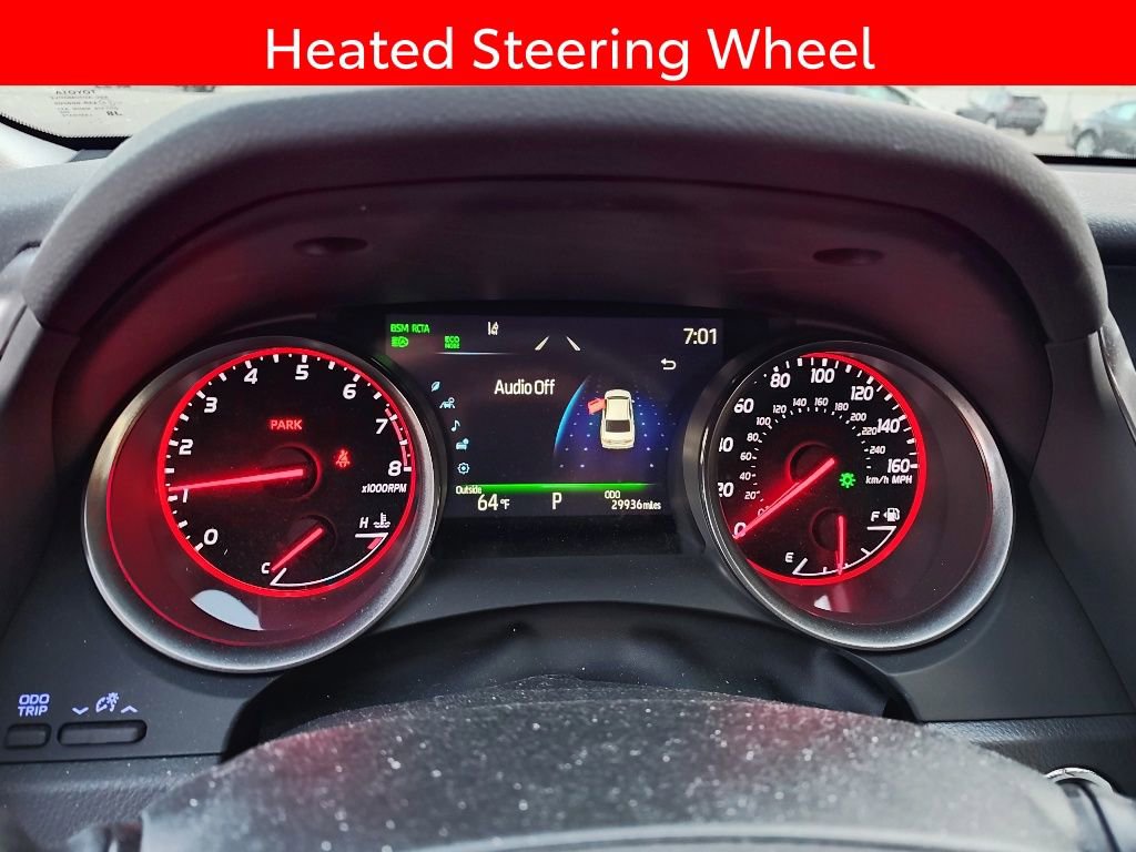 Used 2022 Toyota Camry XSE FWD image 8