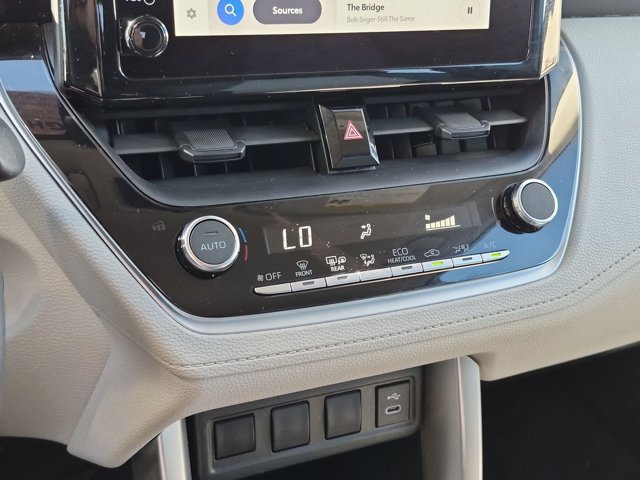 Certified 2023 Toyota Corolla Cross LE AWD/4WD image 14