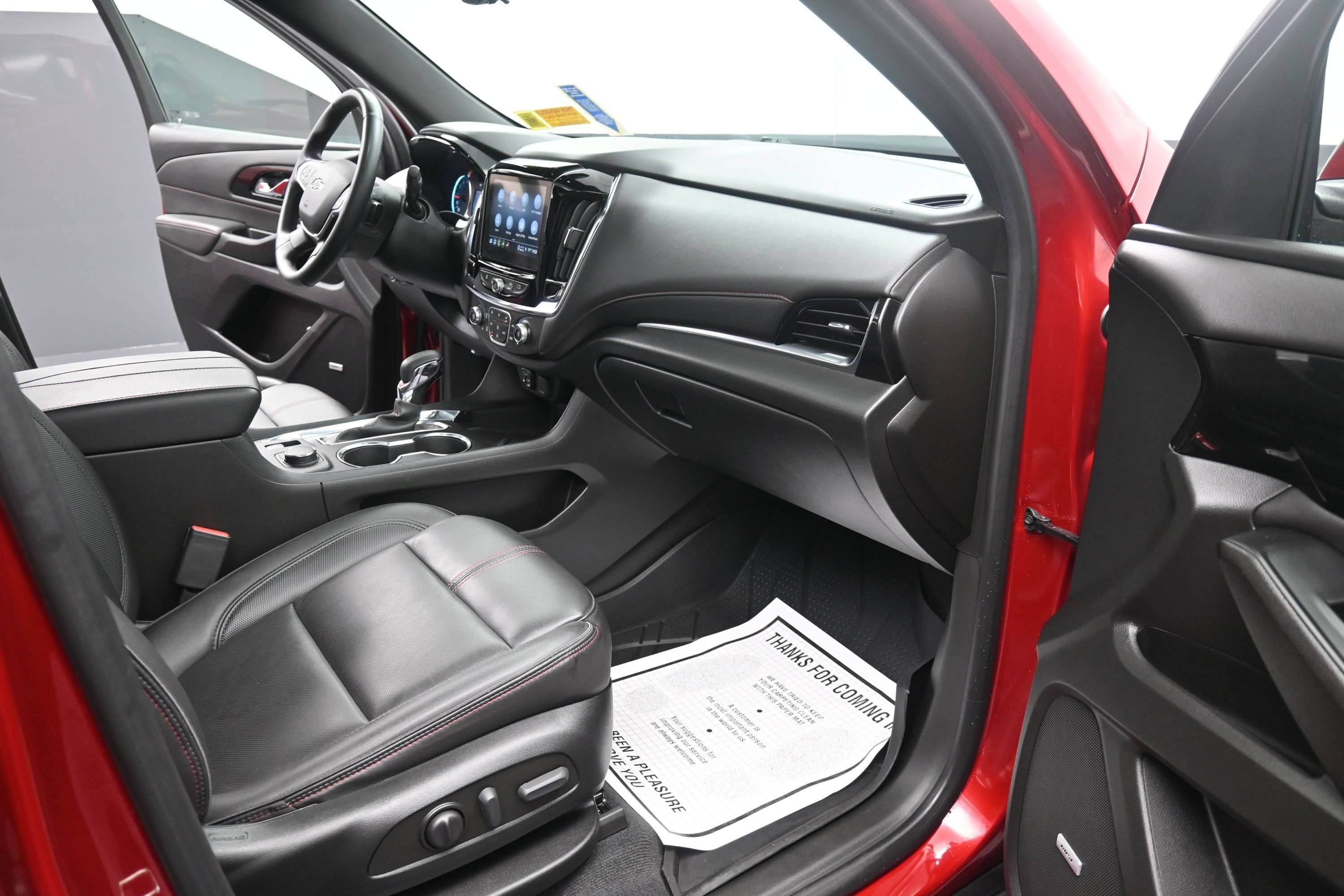 Used 2023 Chevrolet Traverse RS w/ LPO, Floor Liner Package AWD/4WD image 23