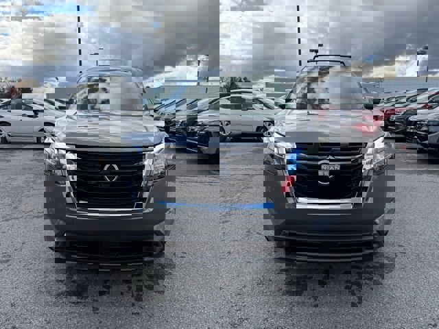 New 2025 Nissan Pathfinder SV image 3