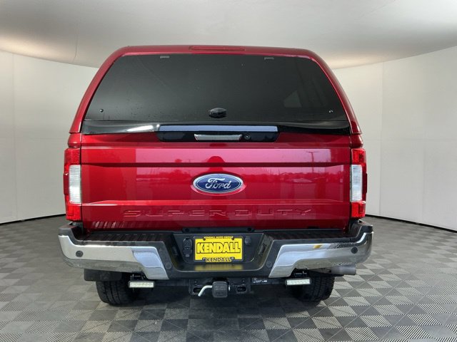 Used 2017 Ford F250 Lariat w/ Lariat Value Package AWD/4WD image 5