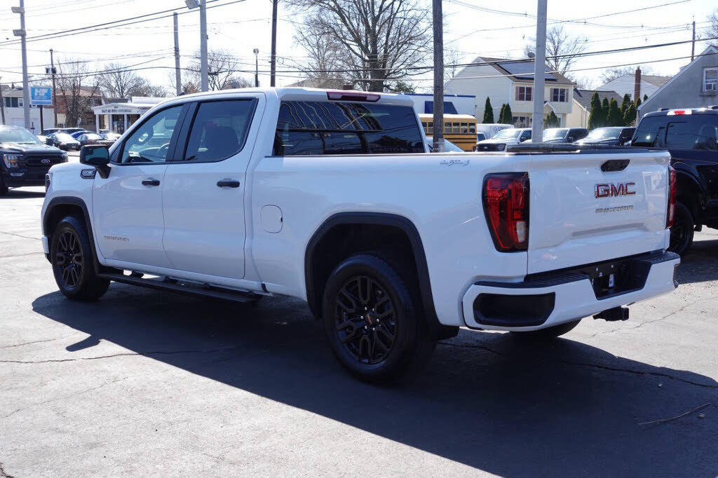 Used 2023 GMC Sierra 1500 Pro w/ Graphite Edition AWD/4WD image 4