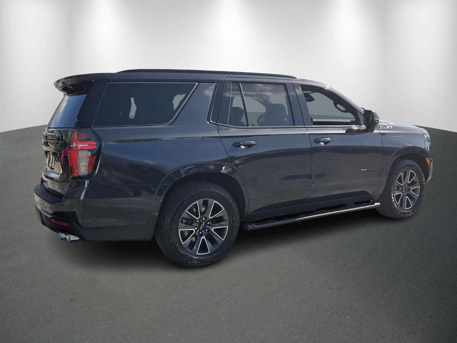 Used 2023 Chevrolet Tahoe Z71 w/ Off-Road Capability Package image 7