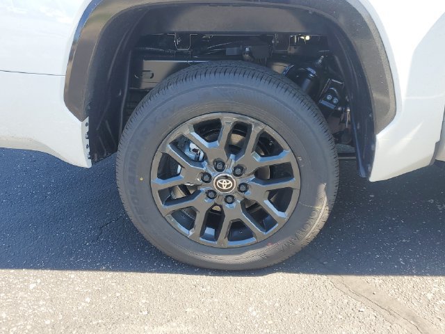 New 2026 Toyota Tundra Platinum AWD/4WD image 5