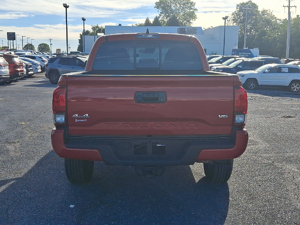 Used 2023 Toyota Tacoma SR AWD/4WD image 5