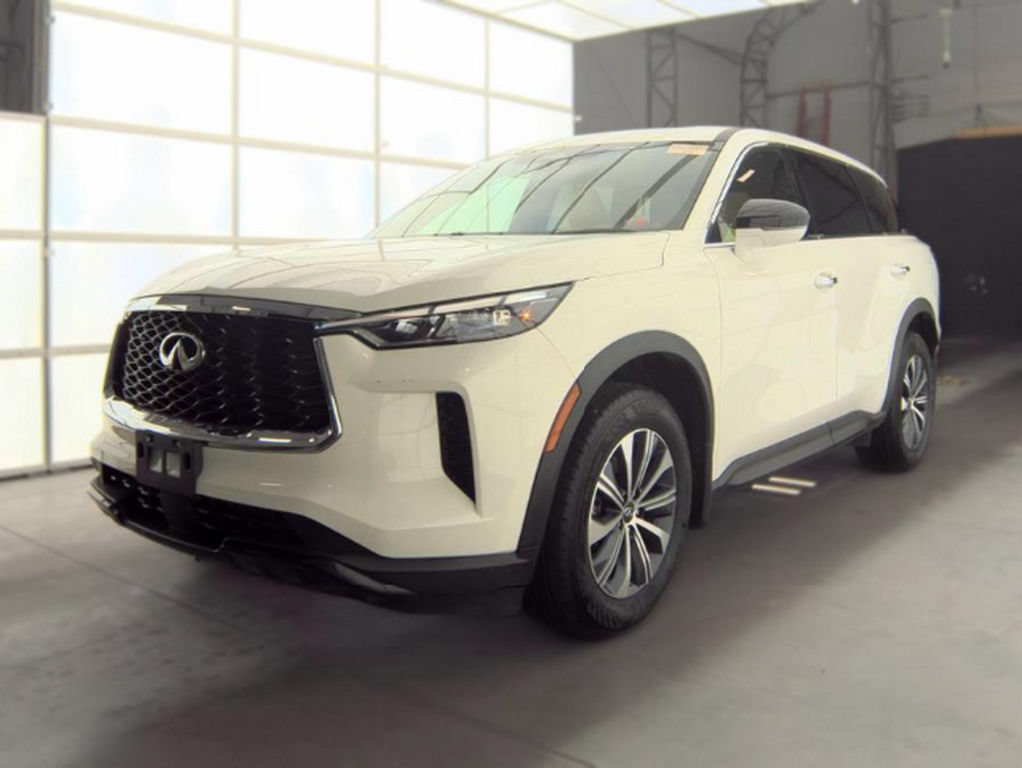 Used 2025 INFINITI QX60 Pure AWD/4WD image 2