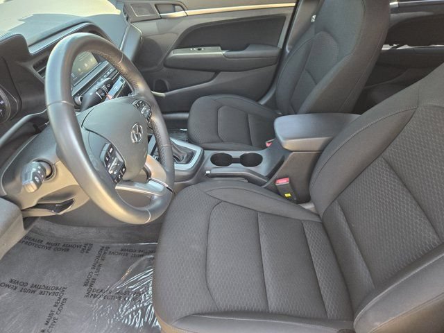 Used 2020 Hyundai Elantra Value Edition w/ Cargo Package (C1) FWD image 12