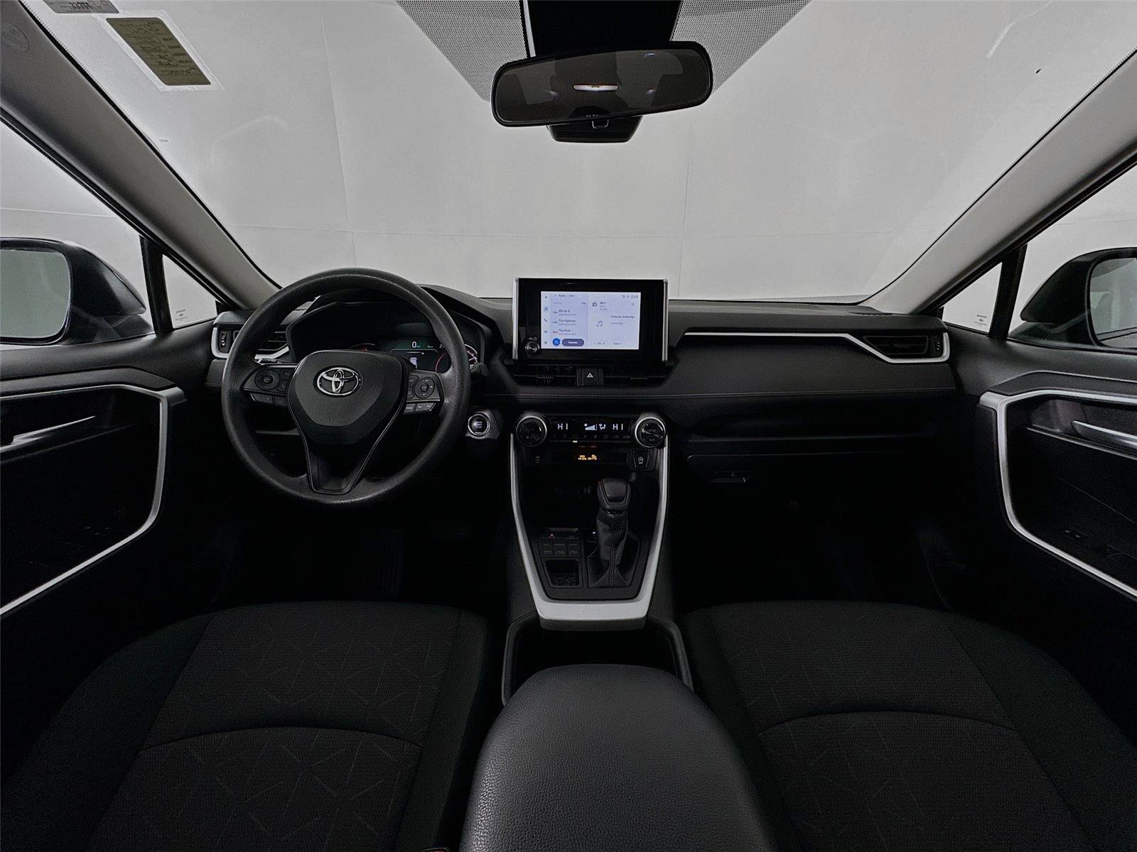 Certified 2025 Toyota RAV4 XLE image 29