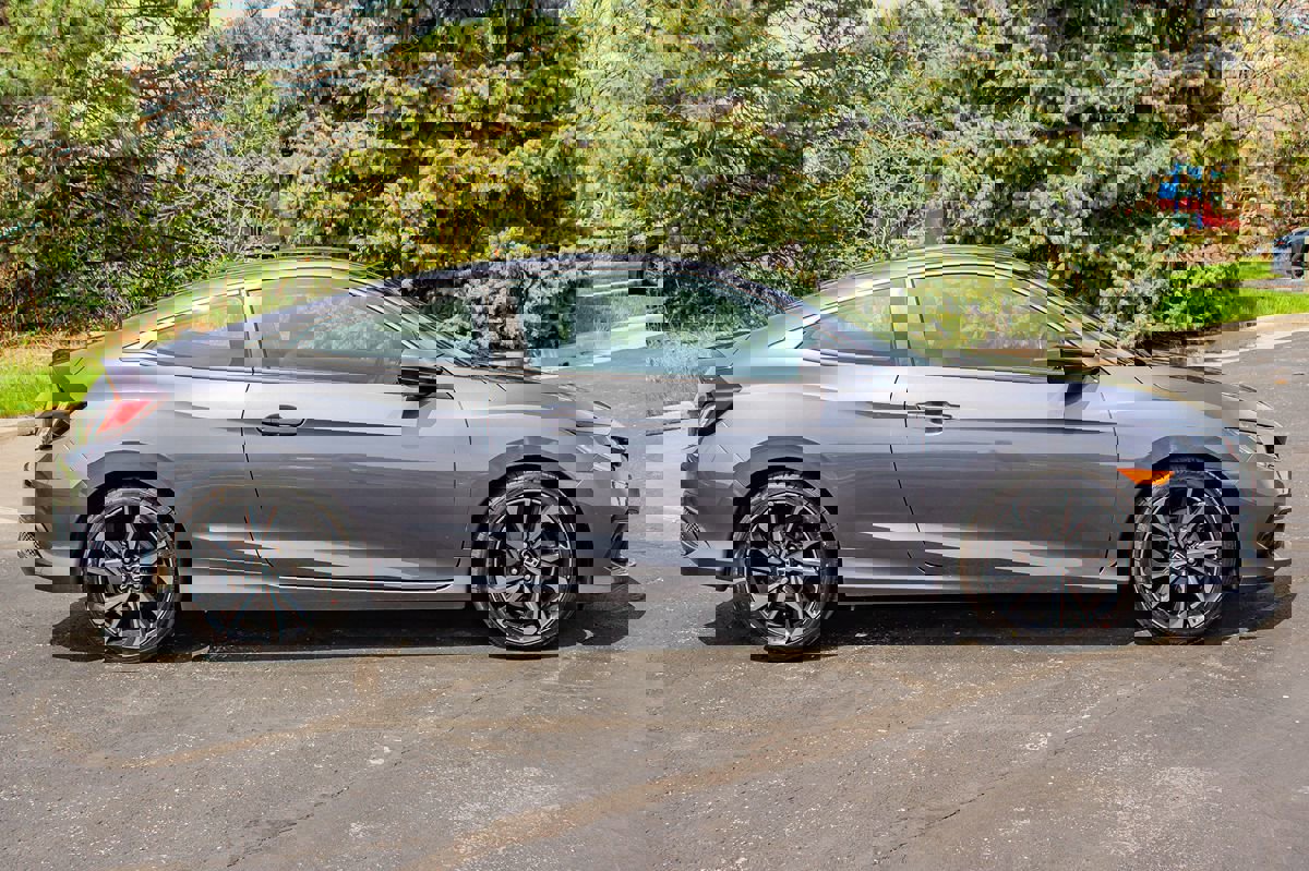 Used 2019 Honda Civic Sport image 11