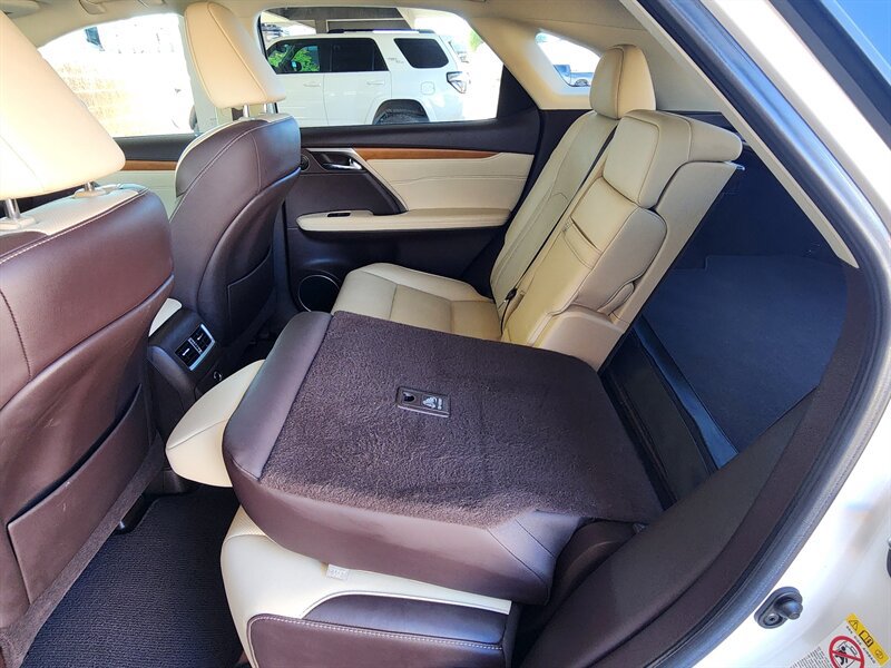Used 2019 Lexus RX 450h AWD w/ Navigation Package image 90