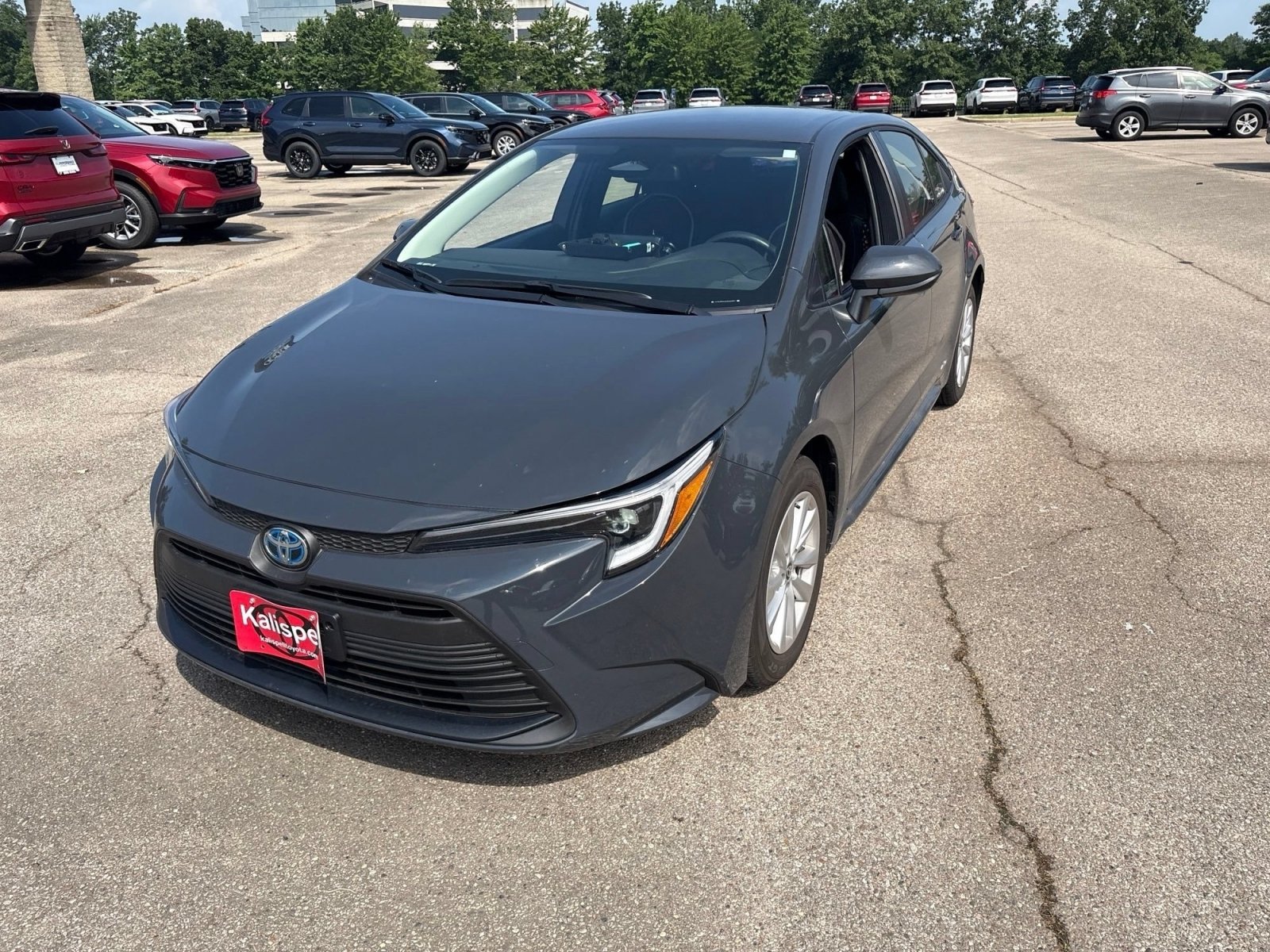 Used 2025 Toyota Corolla LE w/ LE Premium Package AWD/4WD image 8