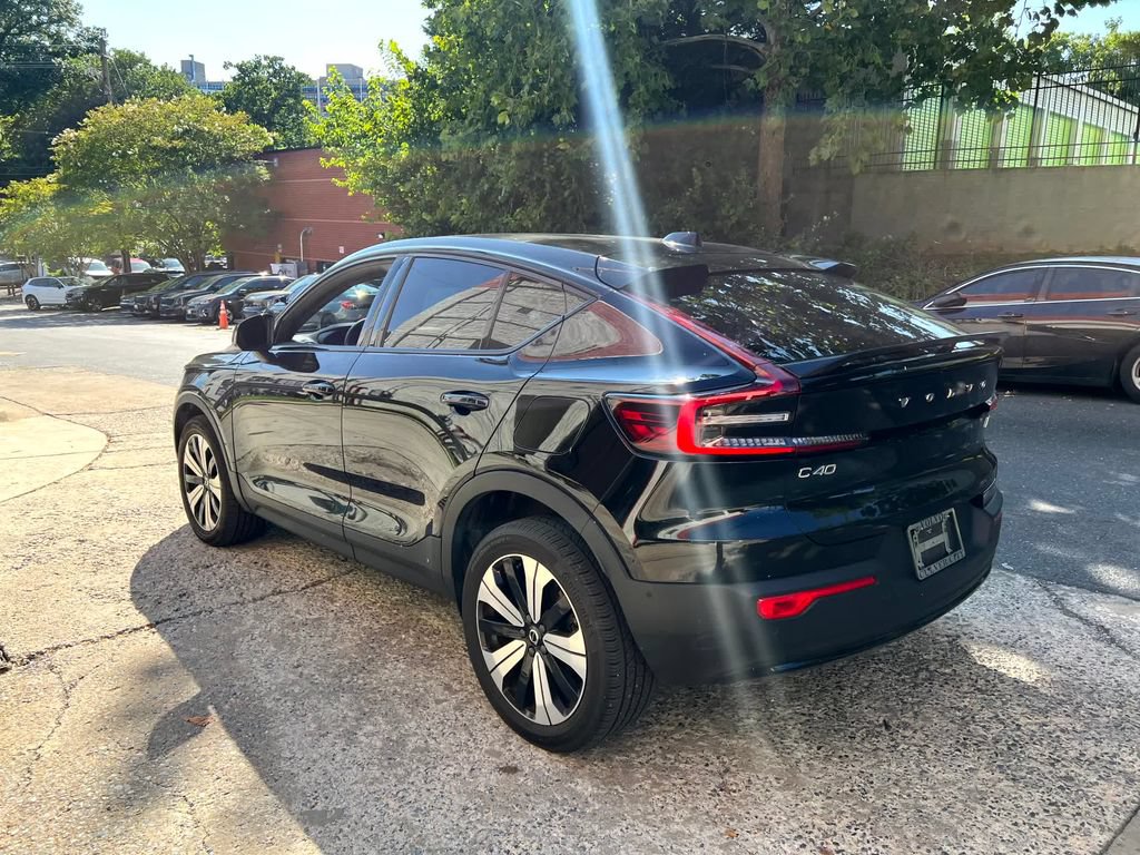 Certified 2023 Volvo C40 P8 Recharge Plus w/ Protection Package Premier AWD/4WD image 7