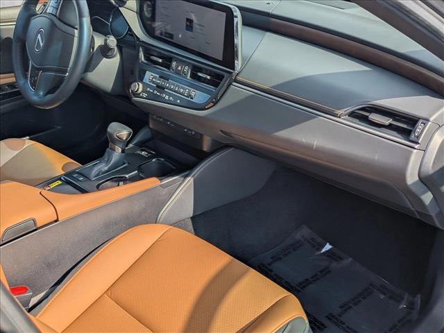 Used 2024 Lexus ES 300h w/ Premium Package image 21