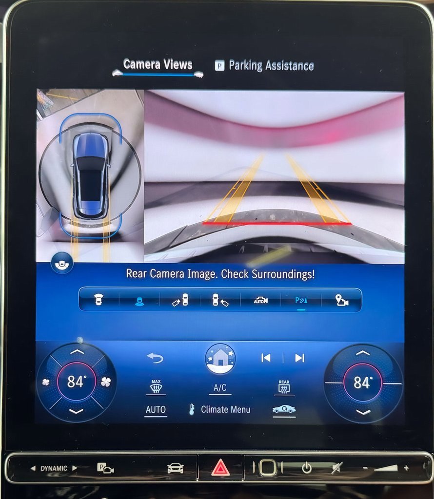 Used 2024 Mercedes-Benz GLC 300 4MATIC image 21