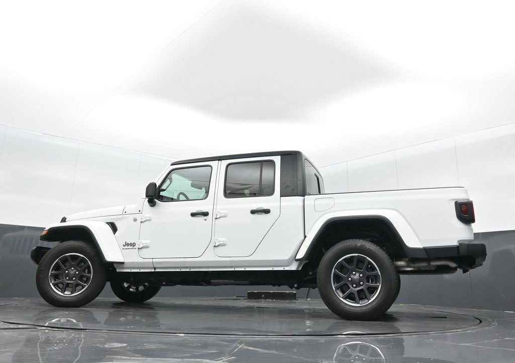 Certified 2023 Jeep Gladiator Overland image 31