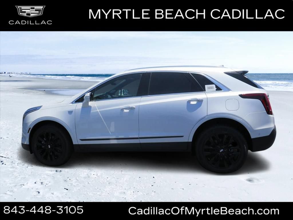 New 2026 Cadillac XT5 Premium Luxury w/ LPO, ONYX Package FWD image 6