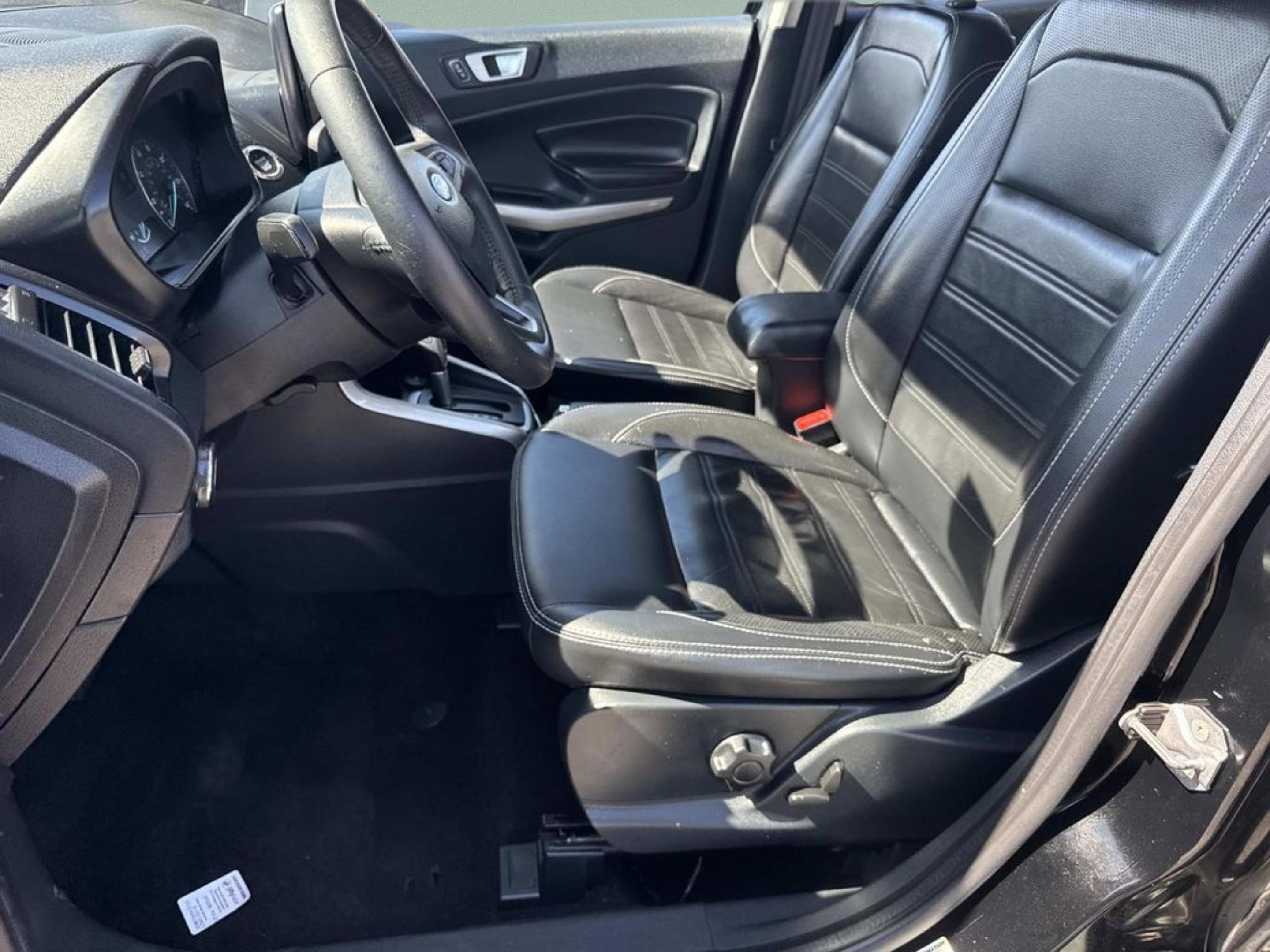 Used 2020 Ford EcoSport Titanium image 23