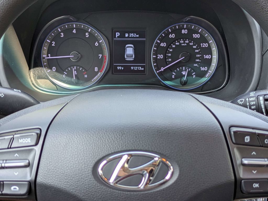 Used 2019 Hyundai Kona SE FWD image 25