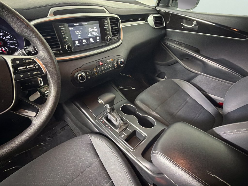 Used 2019 Kia Sorento FWD image 20