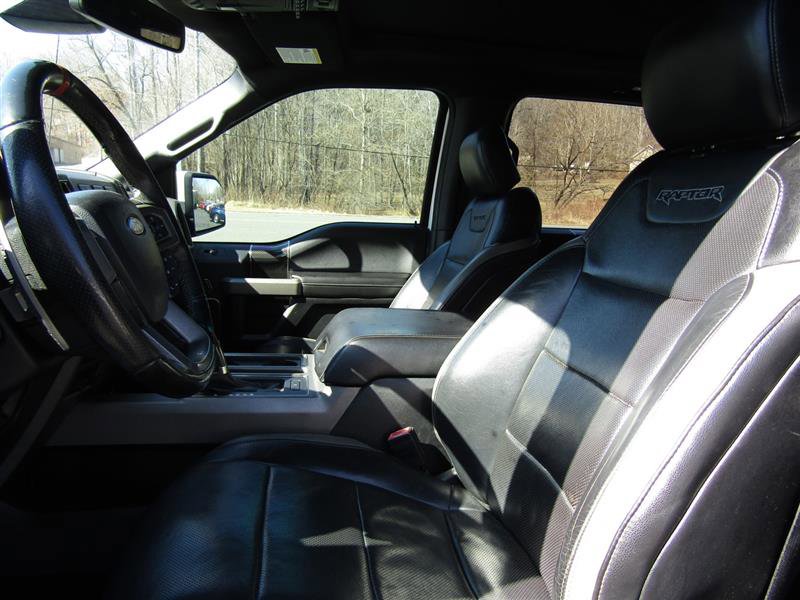 Used 2018 Ford F150 Raptor w/ Equipment Group 802A Luxury image 12