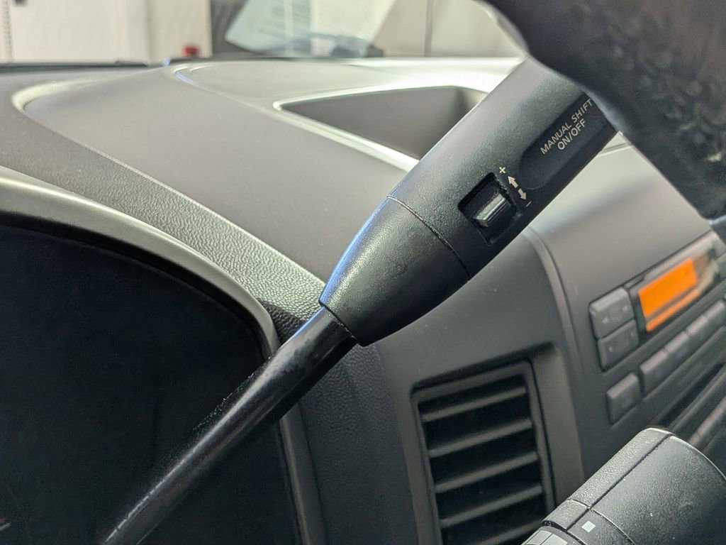 Used 2006 Nissan Titan SE RWD image 17