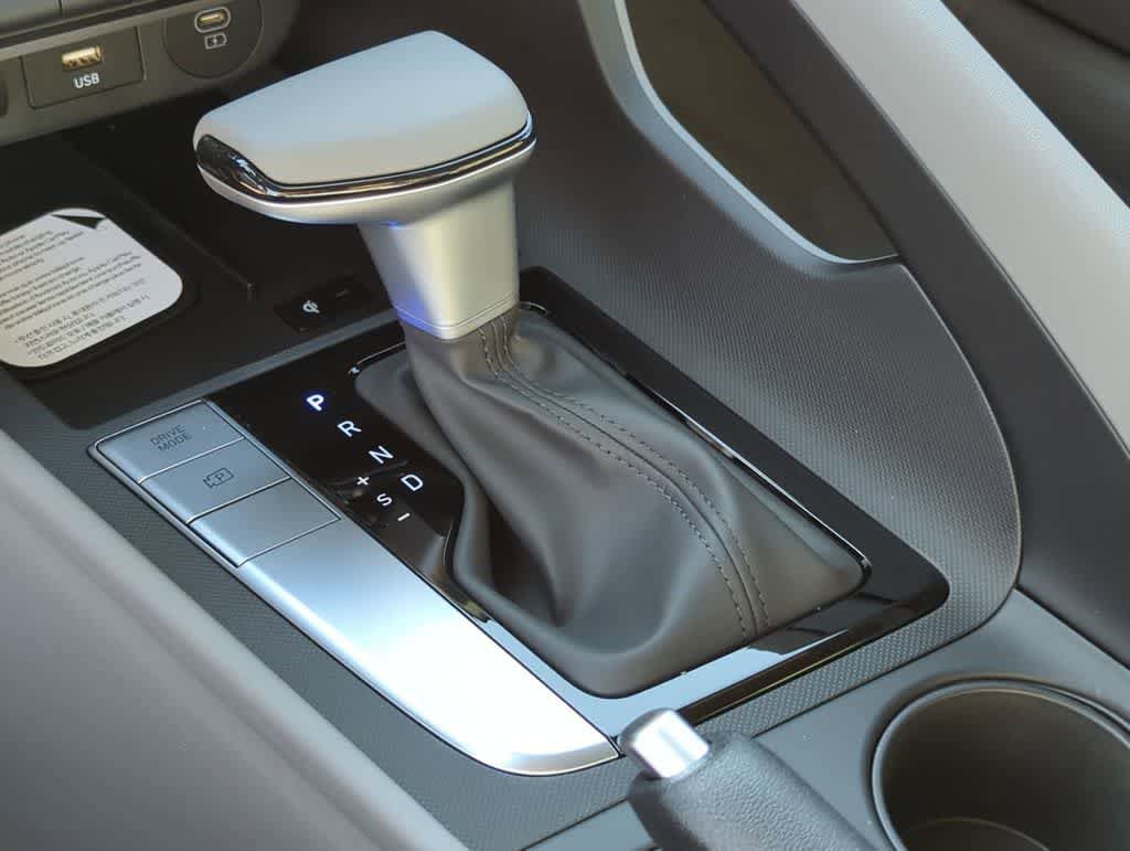 New 2026 Hyundai Elantra Sport FWD image 33