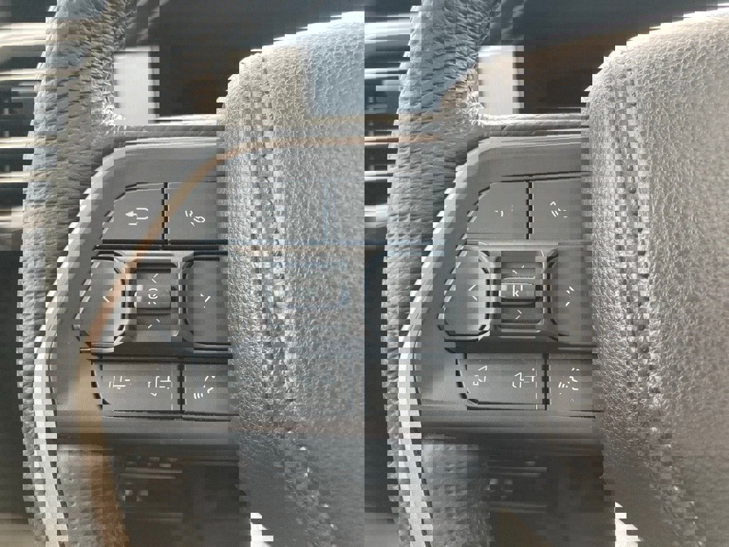 Used 2025 Toyota Tundra Limited image 16