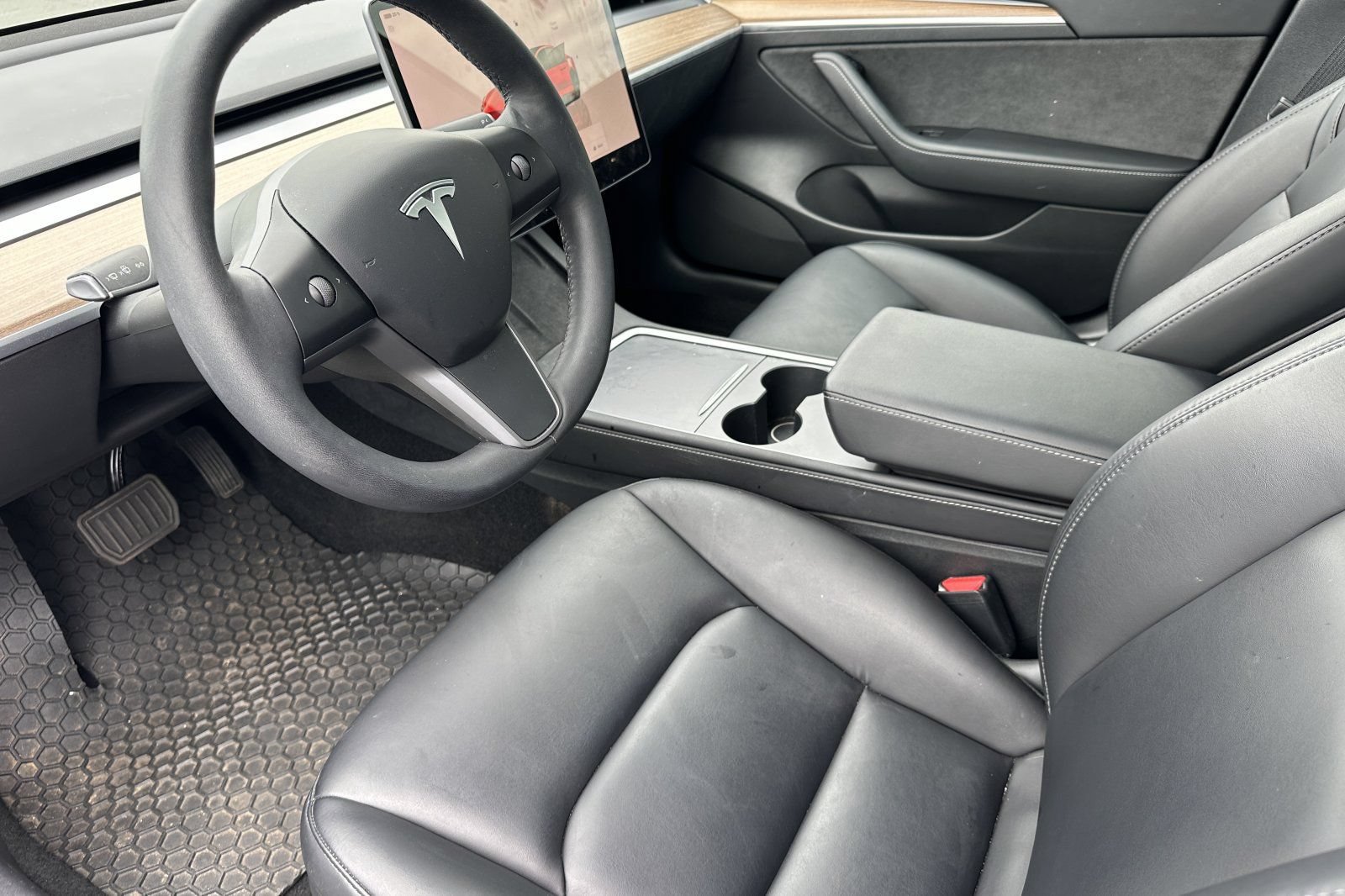 Used 2022 Tesla Model 3 Long Range AWD/4WD image 9