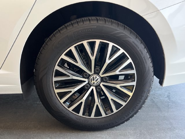 Used 2021 Volkswagen Jetta S w/ Driver Assistance Package FWD image 10