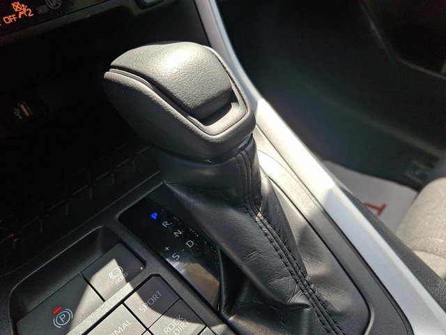 Certified 2025 Toyota RAV4 XLE AWD/4WD image 14