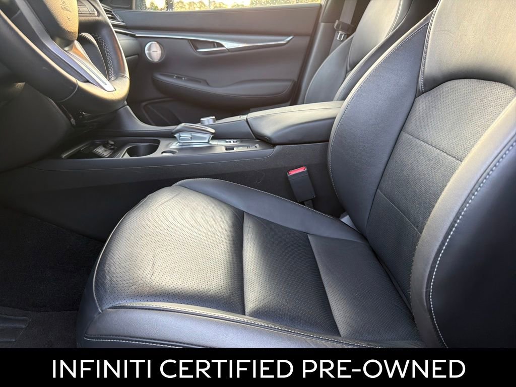 Certified 2024 INFINITI QX50 Luxe w/ Accent Package image 18