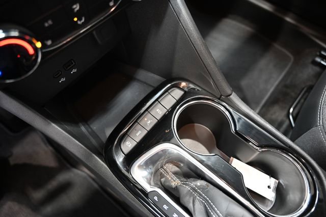 Used 2024 Buick Encore GX Preferred w/ Comfort Package image 19