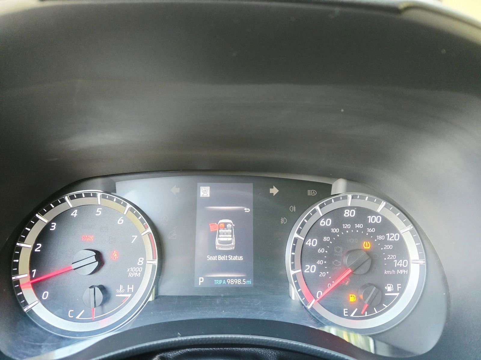 Used 2020 Toyota Highlander LE FWD image 13