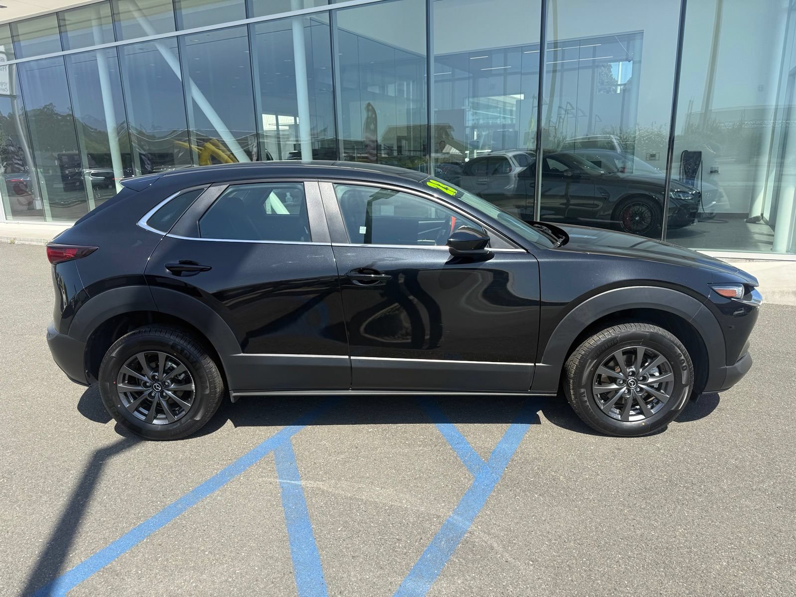 Used 2023 MAZDA CX-30 AWD 2.5 S image 9