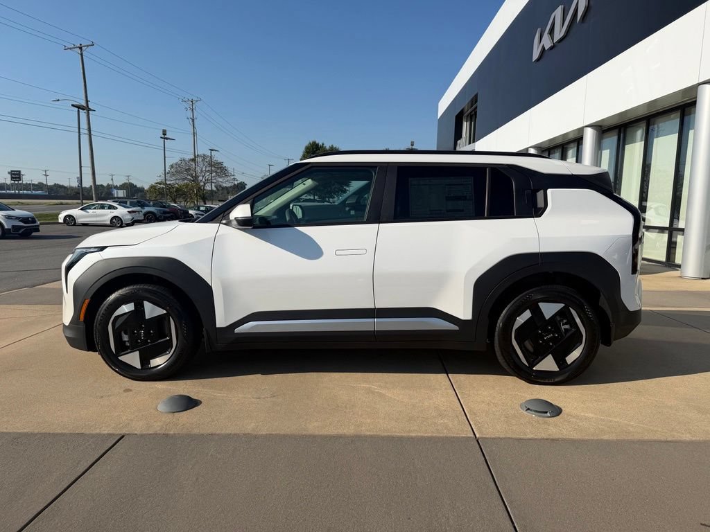 New 2027 Kia EV3 Wind FWD image 4