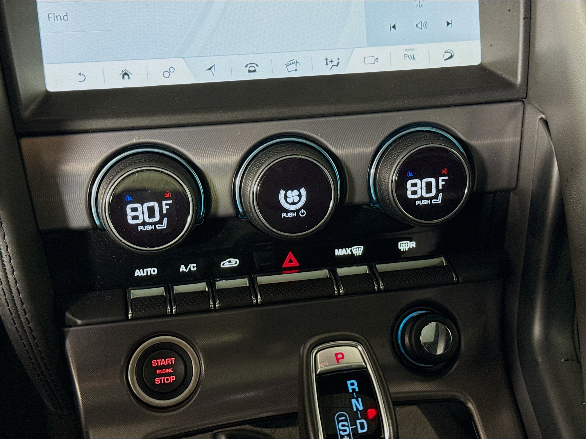 Used 2024 Jaguar F-TYPE Coupe AWD image 17