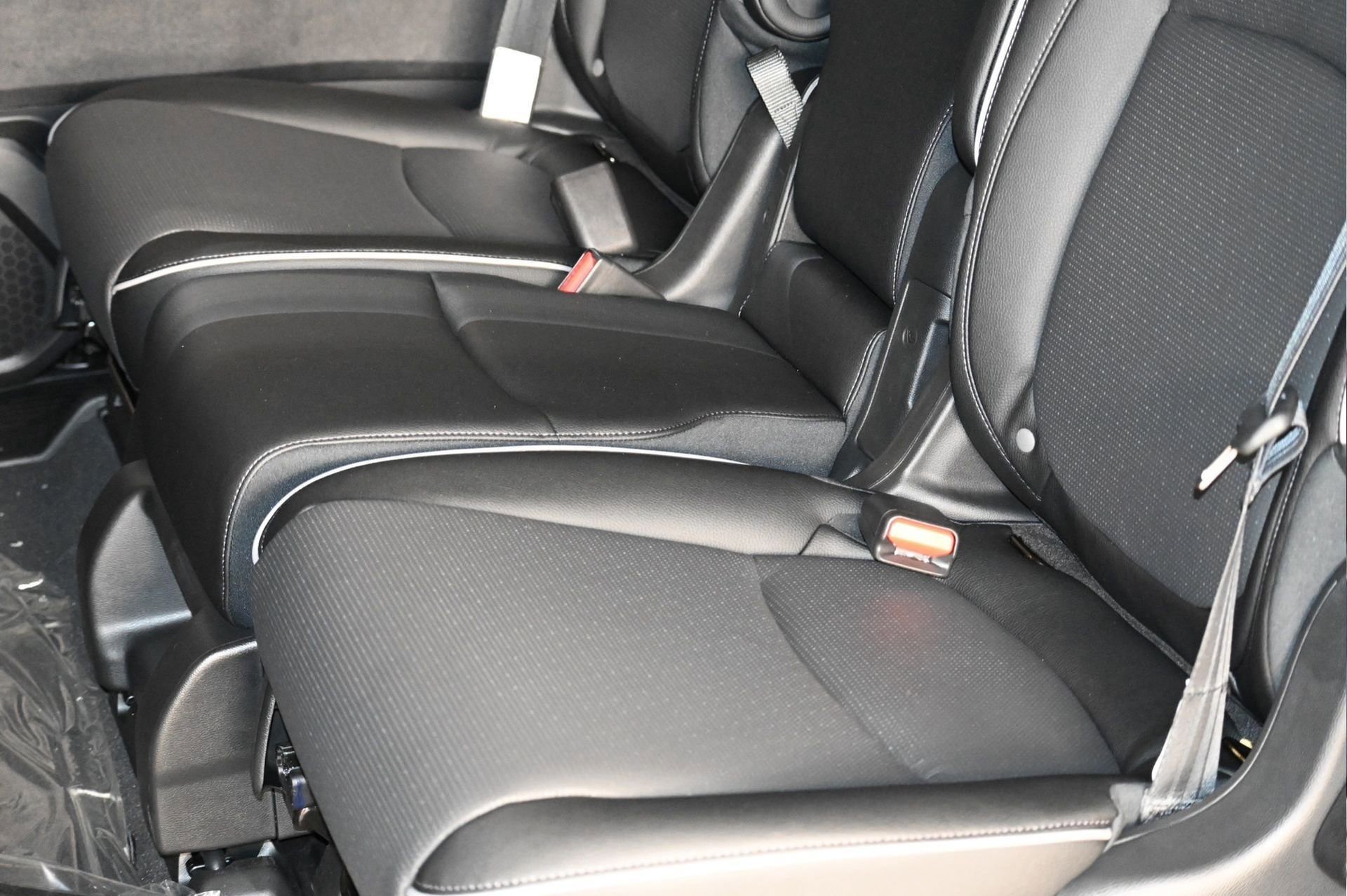 New 2026 Honda Odyssey Elite image 17