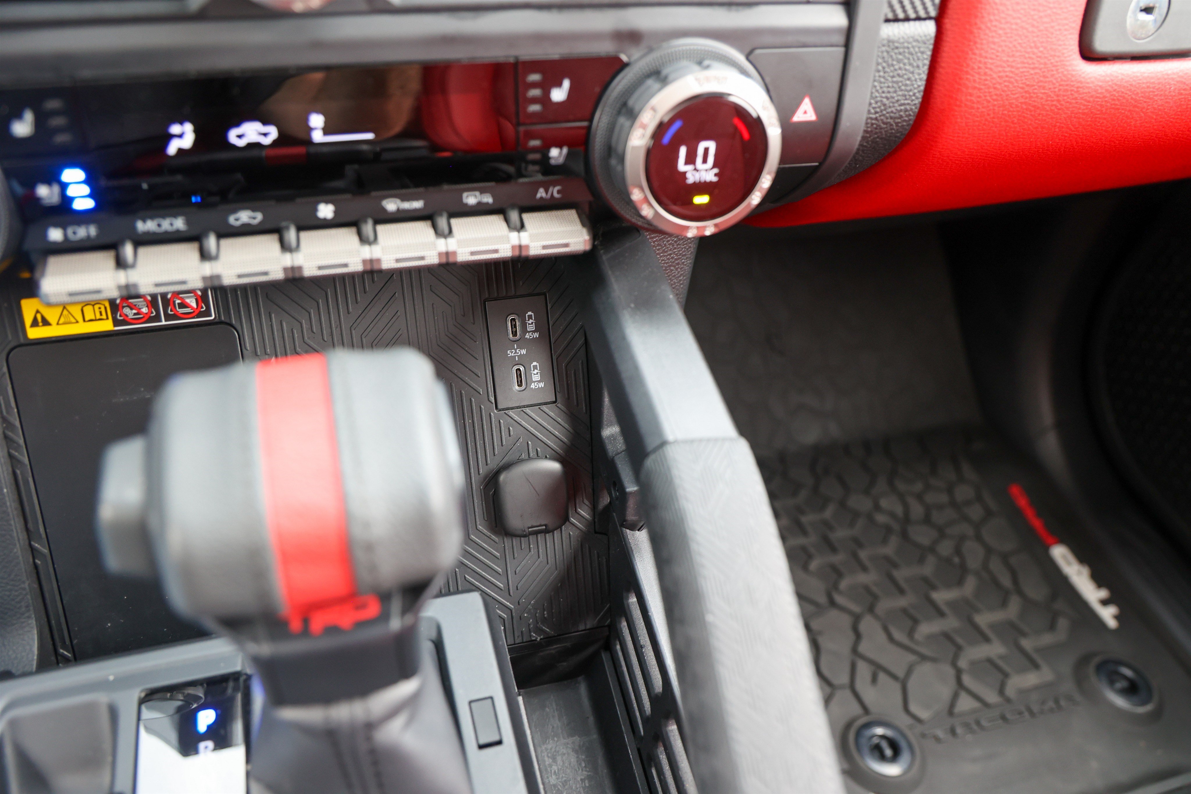 Certified 2025 Toyota Tacoma TRD Pro AWD/4WD image 27